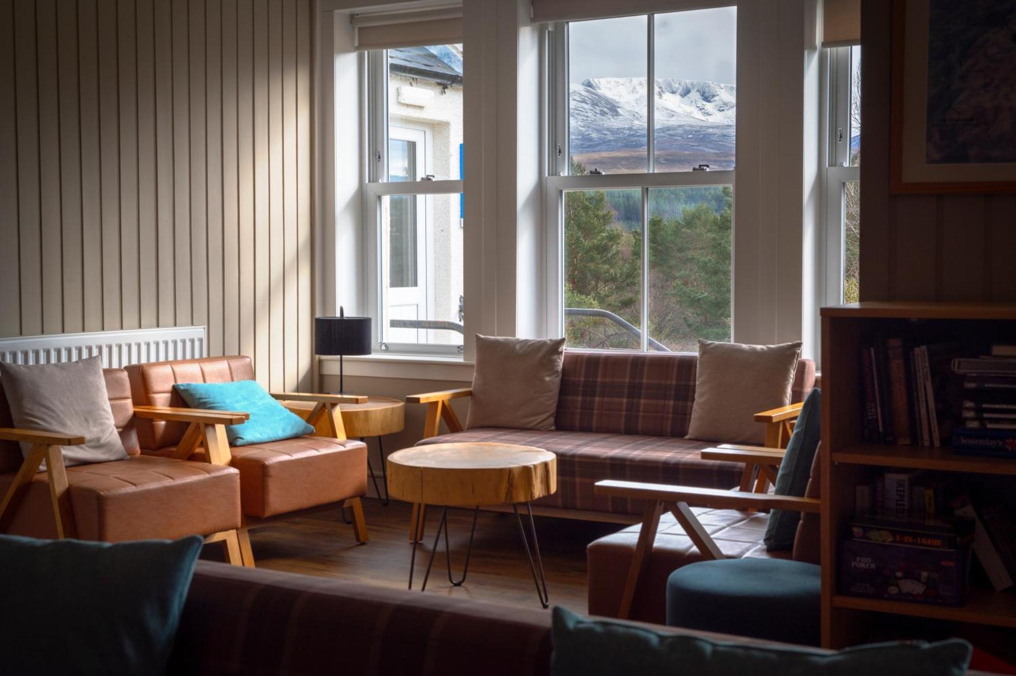 Cairngorm Lodge Youth Hostel Loch Morlich ภายนอก รูปภาพ