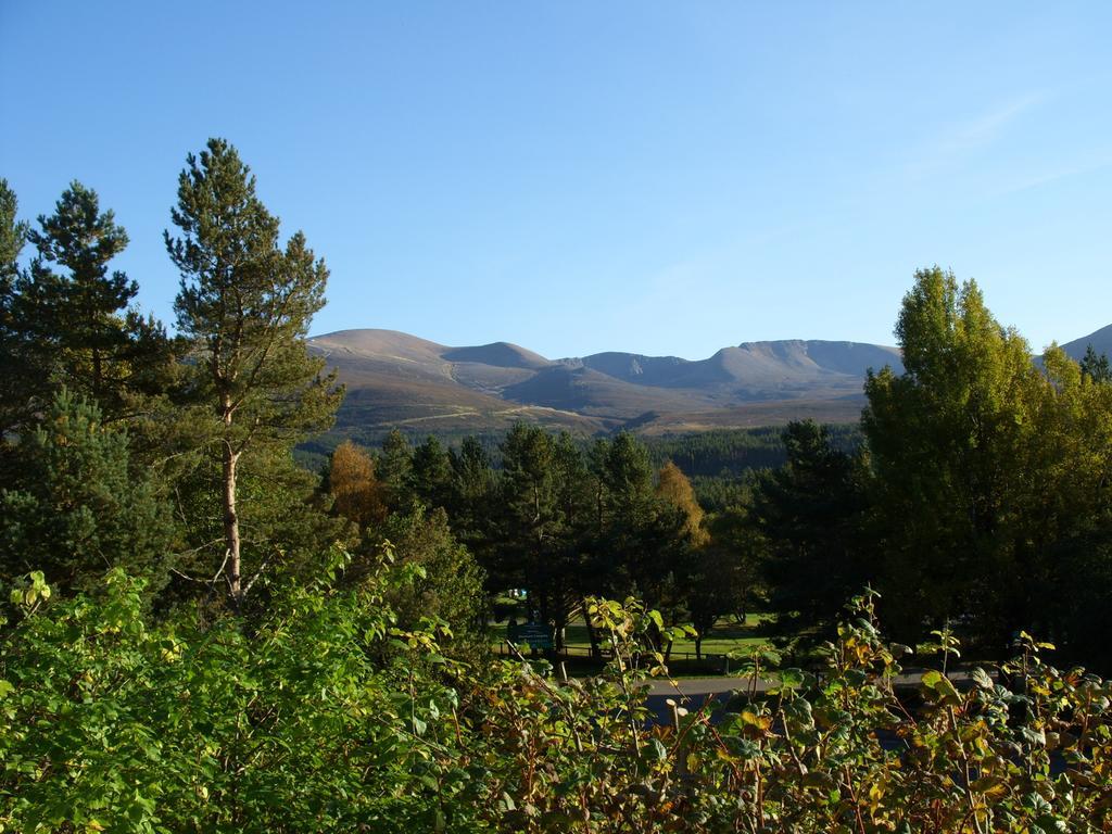 Cairngorm Lodge Youth Hostel Loch Morlich ภายนอก รูปภาพ