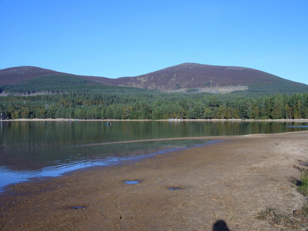 Cairngorm Lodge Youth Hostel Loch Morlich ภายนอก รูปภาพ