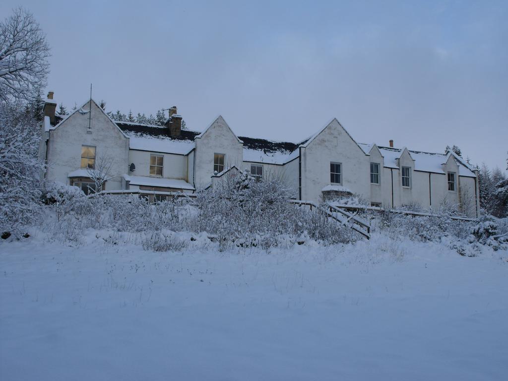 Cairngorm Lodge Youth Hostel Loch Morlich ภายนอก รูปภาพ