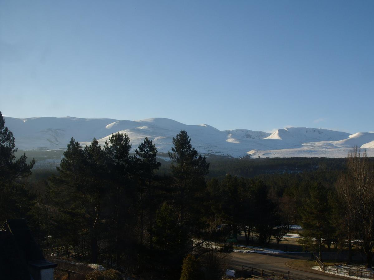Cairngorm Lodge Youth Hostel Loch Morlich ภายนอก รูปภาพ